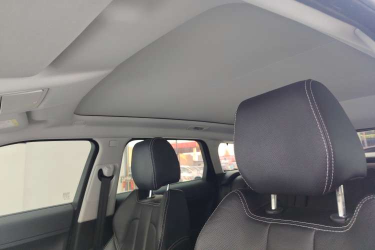 Used Land Rover Range Evoque 2014 2.0T 5-Door Ignite Edition Headliner