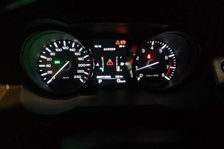 Used Land Rover Range Evoque 2014 2.0T 5-Door YAOZHEN Edition Instrument Cluster