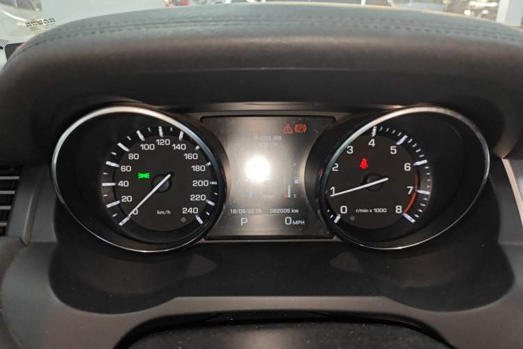 Used Land Rover Range Evoque 2014 2.0T 5-Door Ignite Edition Instrument Cluster
