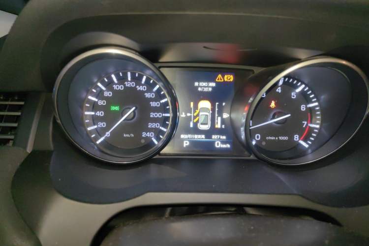 Used Land Rover Range Evoque 2014 2.0T 5-Door Ignite Edition Instrument Cluster