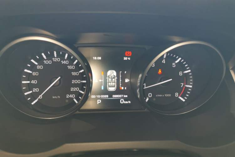 Used Land Rover Range Evoque 2014 2.0T 5-Door YAOZHEN Edition Instrument Cluster