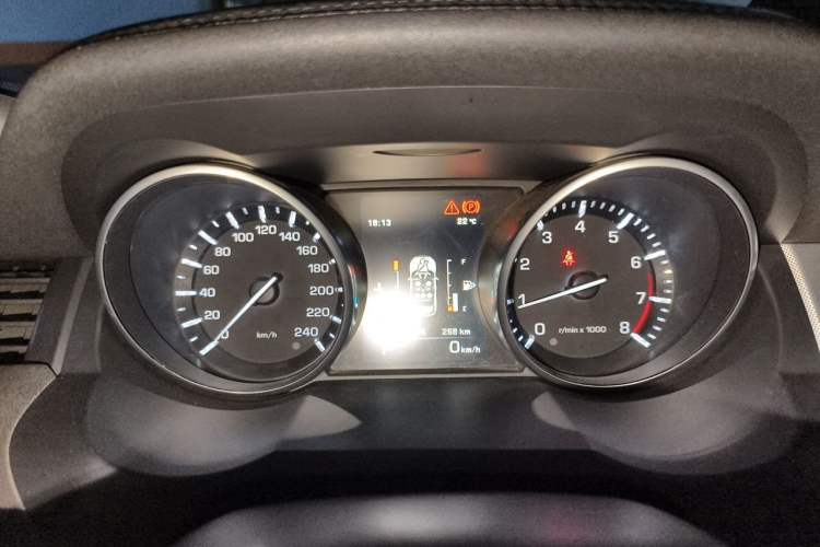 Used Land Rover Range Evoque 2014 2.0T 5-Door Ignite Edition Instrument Cluster