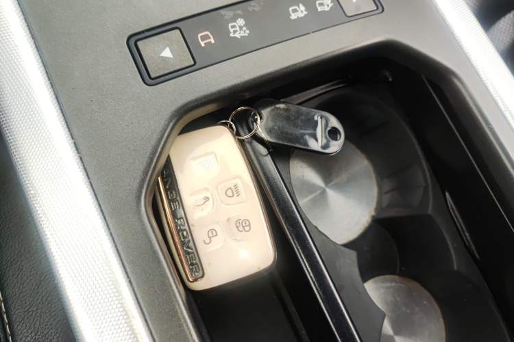 Used Land Rover Range Evoque 2014 2.0T 5-Door Ignite Edition Interior 1