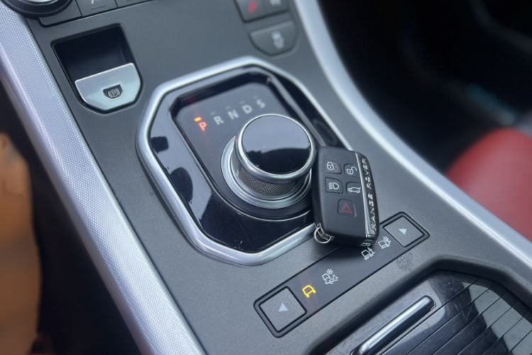 Used Land Rover Range Evoque 2014 2.0T 5-Door Ignite Edition Interior 1