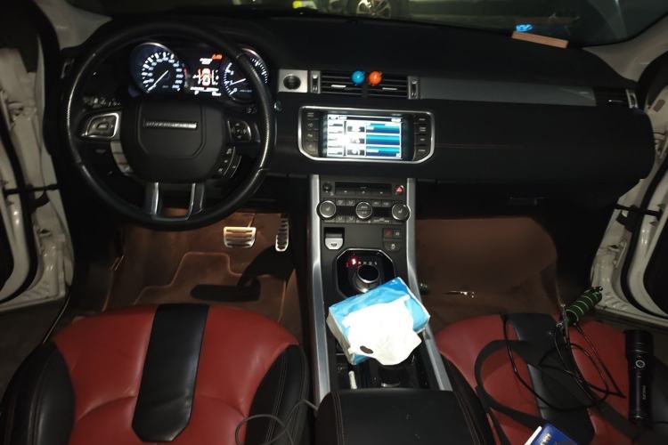 Used Land Rover Range Evoque 2014 2.0T 5-Door Ignite Edition Interior 2