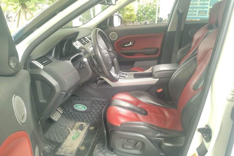 Used Land Rover Range Evoque  Left Front Seat