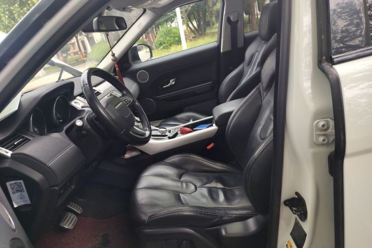 Used Land Rover Range Evoque 2014 2.0T 5-Door Ignite Edition Left Front Seat