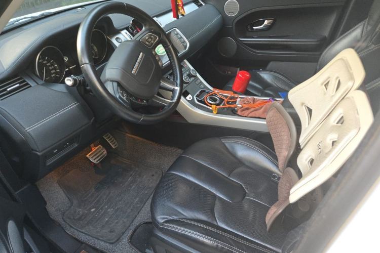 Used Land Rover Range Evoque 2014 2.0T 5-Door Ignite Edition Left Front Seat