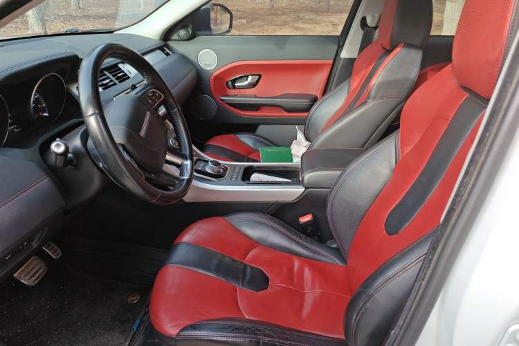 Used Land Rover Range Evoque 2014 2.0T 5-Door Ignite Edition Left Front Seat
