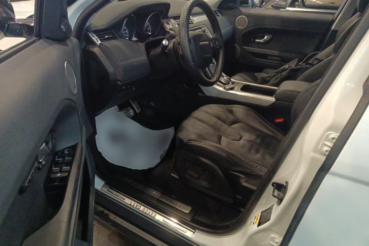 Used Land Rover Range Evoque 2014 2.0T 5-Door Ignite Edition Left Front Seat