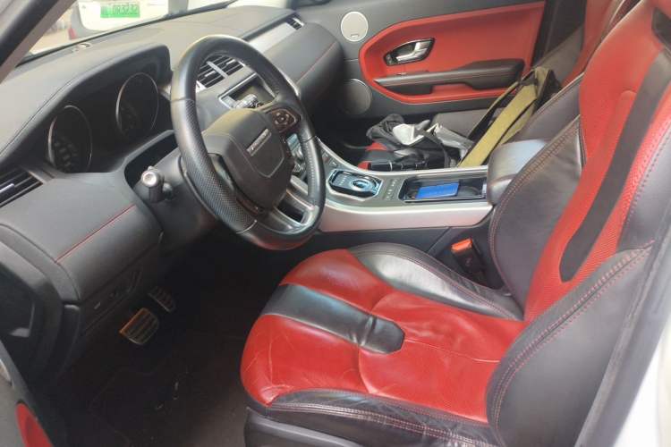 Used Land Rover Range Evoque 2014 2.0T 5-Door Ignite Edition Left Front Seat