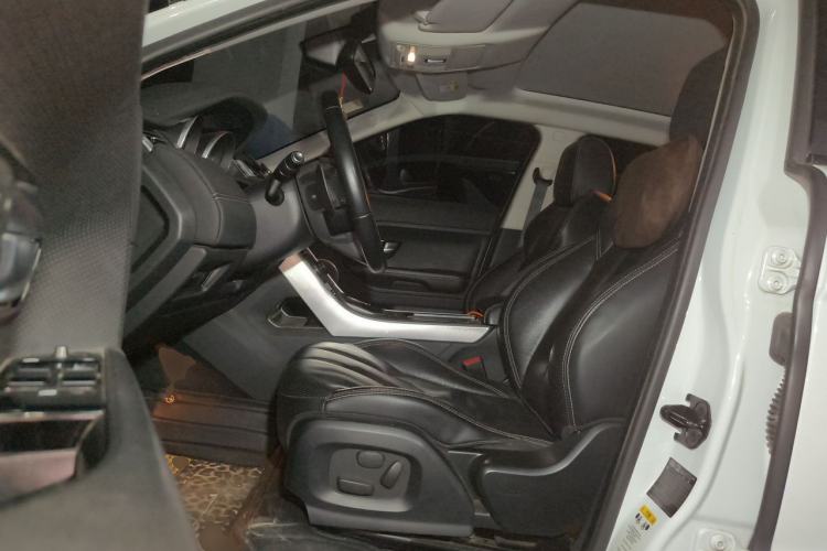 Used Land Rover Range Evoque 2014 2.0T 5-Door Ignite Edition Left Front Seat