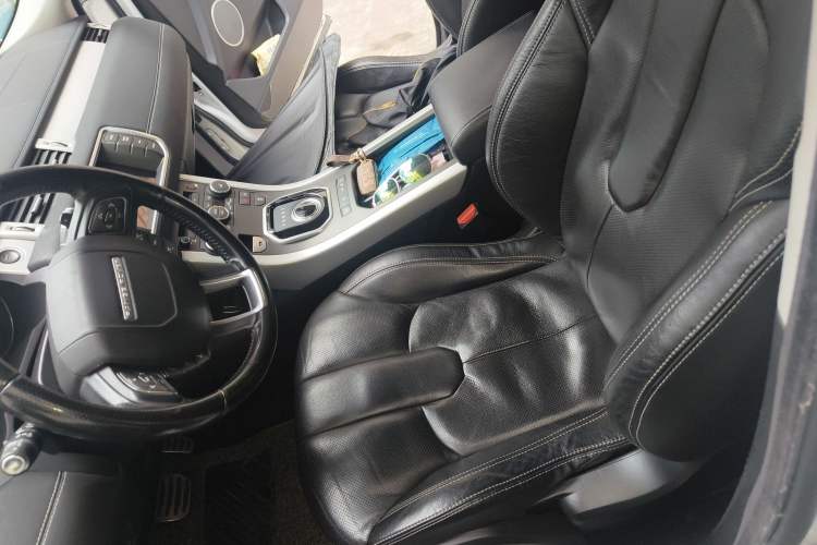 Used Land Rover Range Evoque 2014 2.0T 5-Door Ignite Edition Left Front Seat