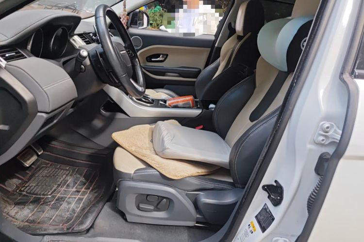 Used Land Rover Range Evoque 2014 2.0T 5-Door Ignite Edition Left Front Seat