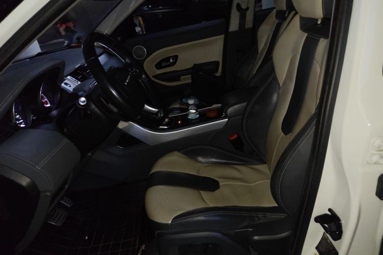 Used Land Rover Range Evoque 2014 2.0T 5-Door Ignite Edition Left Front Seat