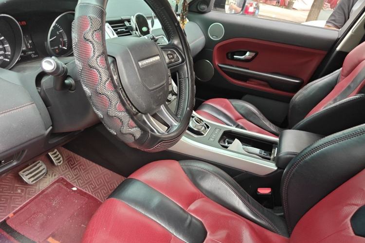 Used Land Rover Range Evoque 2014 2.0T 5-Door Luxury Edition Left Front Seat