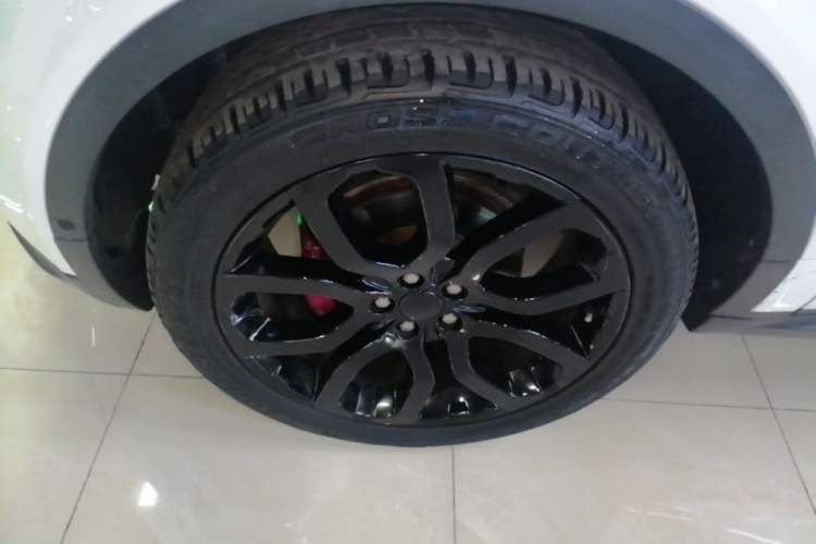 Used Land Rover Range Evoque 2014 2.0T 5-Door Ignite Edition Left Front Wheel Hub