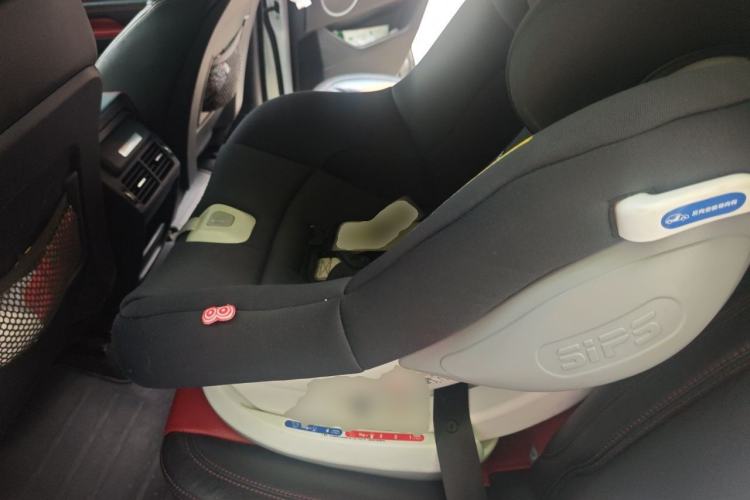 Used Land Rover Range Evoque 2014 2.0T 5-Door Ignite Edition Left Rear Seat