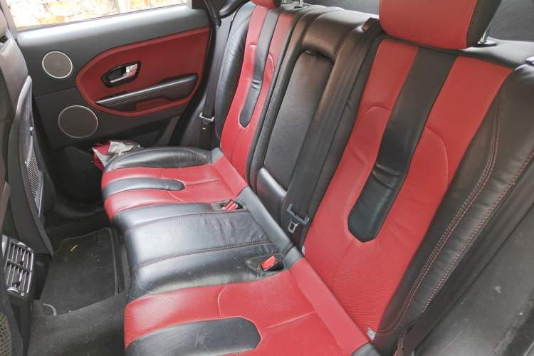 Used Land Rover Range Evoque 2014 2.0T 5-Door Ignite Edition Left Rear Seat