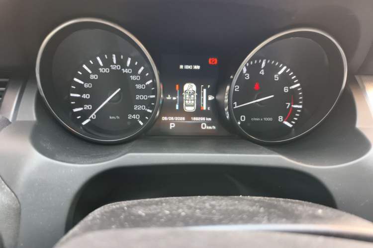 Used Land Rover Range Evoque 2014 2.0T 5-Door Ignite Edition Odometer Close Up