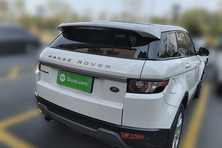 Used Land Rover Range Evoque 2014 2.0T 5-Door Luxury Edition Rear