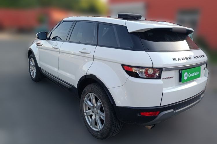 Used Land Rover Range Evoque 2014 2.0T 5-Door Luxury Edition Rear Left 45 Deg