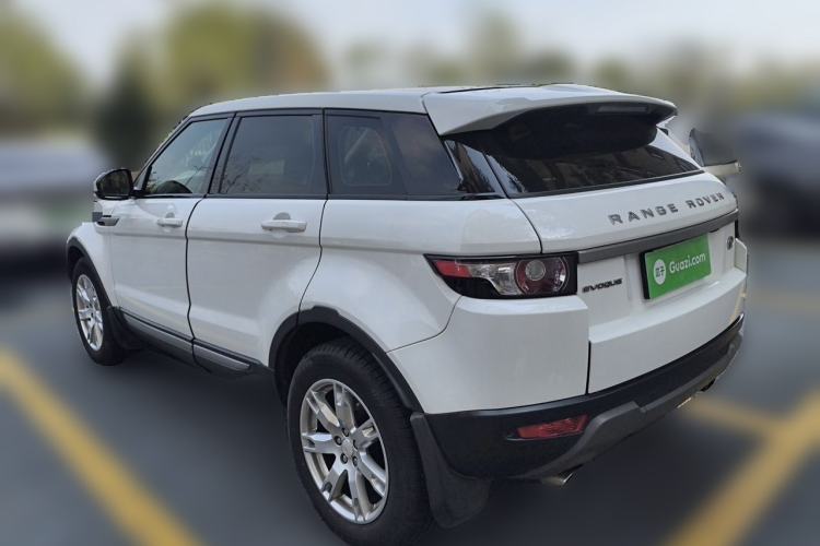 Used Land Rover Range Evoque 2014 2.0T 5-Door Luxury Edition Rear Left 45 Deg