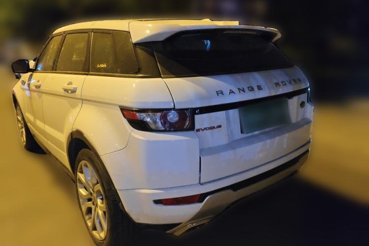 Used Land Rover Range Evoque 2014 2.0T 5-Door Ignite Edition Rear Left 45 Deg