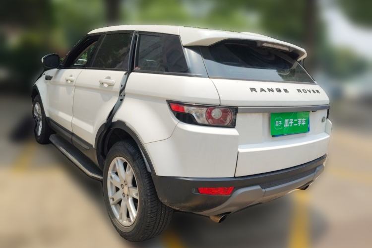 Used Land Rover Range Evoque 2014 2.0T 5-Door Luxury Edition Rear Left 45 Deg