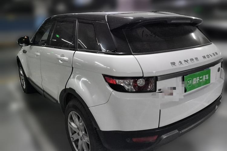Used Land Rover Range Evoque 2014 2.0T 5-Door Luxury Edition Rear Left 45 Deg