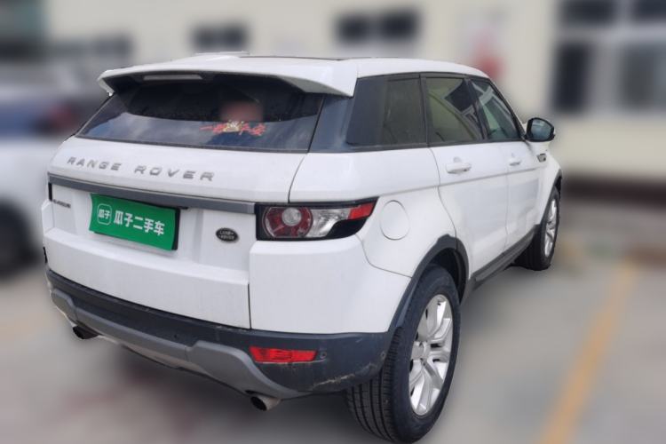 Used Land Rover Range Evoque 2014 2.0T 5-Door Luxury Edition Rear Right 45 Deg