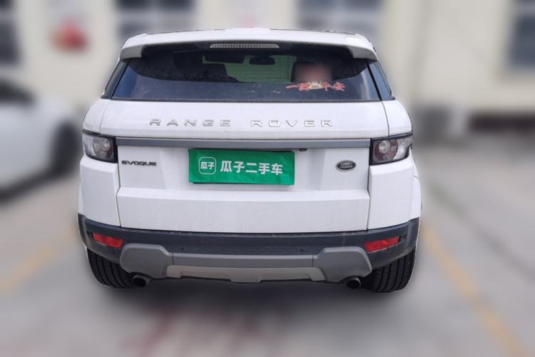Used Land Rover Range Evoque 2014 2.0T 5-Door Luxury Edition Rear
