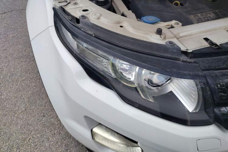 Used Land Rover Range Evoque 2014 2.0T 5-Door Ignite Edition Right Front Headlight