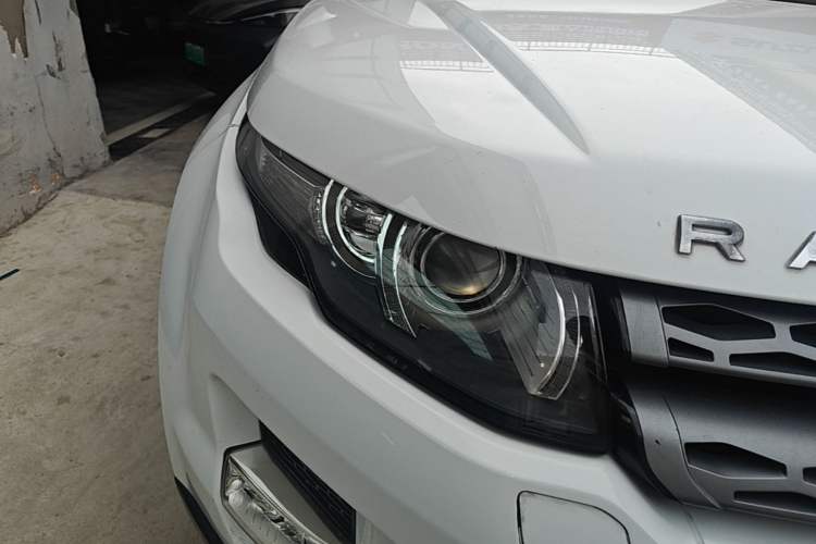 Used Land Rover Range Evoque 2014 2.0T 5-Door YAOZHEN Edition Right Front Headlight
