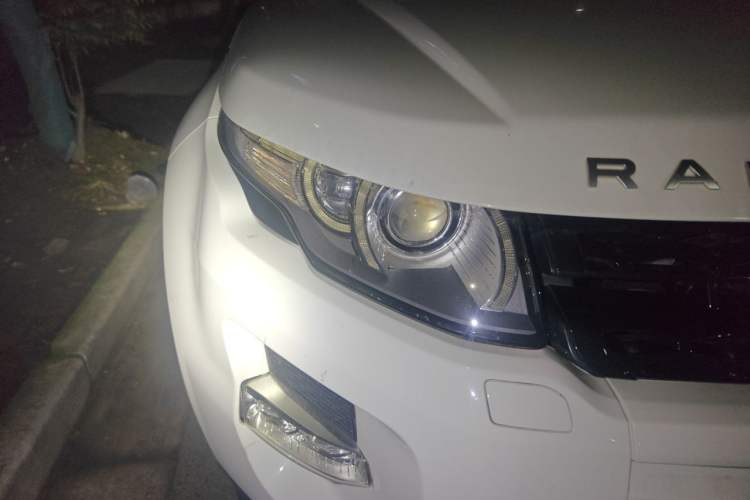Used Land Rover Range Evoque 2014 2.0T 5-Door Ignite Edition Right Front Headlight