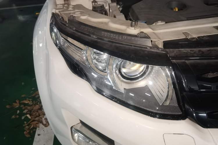 Used Land Rover Range Evoque 2014 2.0T 5-Door Ignite Edition Right Front Headlight
