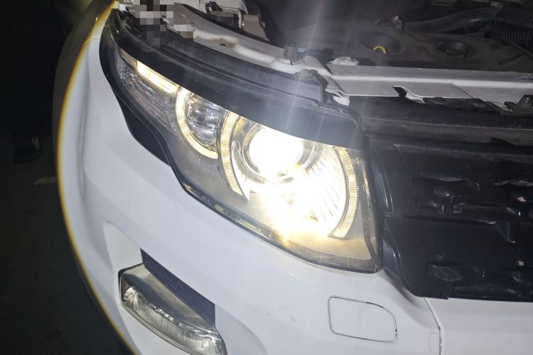 Used Land Rover Range Evoque 2014 2.0T 5-Door Ignite Edition Right Front Headlight