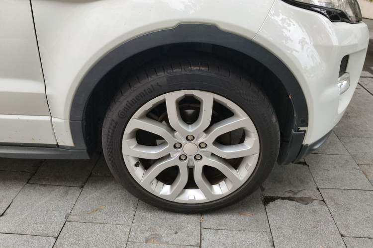 Used Land Rover Range Evoque 2014 2.0T 5-Door Ignite Edition Right Front Wheel Hub