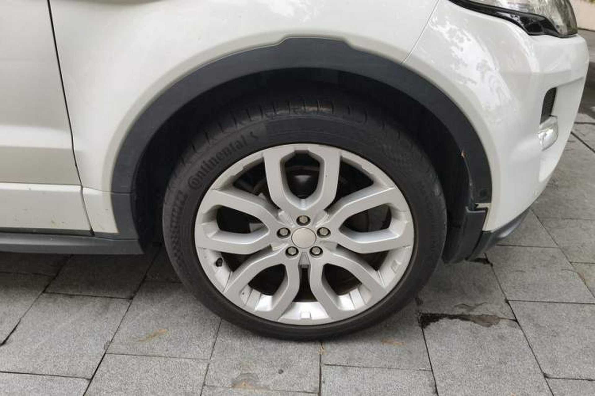 Used Land Rover Range Evoque 2014 2.0T 5-Door Ignite Edition Right Front Wheel Hub