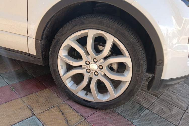 Used Land Rover Range Evoque 2014 2.0T 5-Door Ignite Edition Right Front Wheel Hub