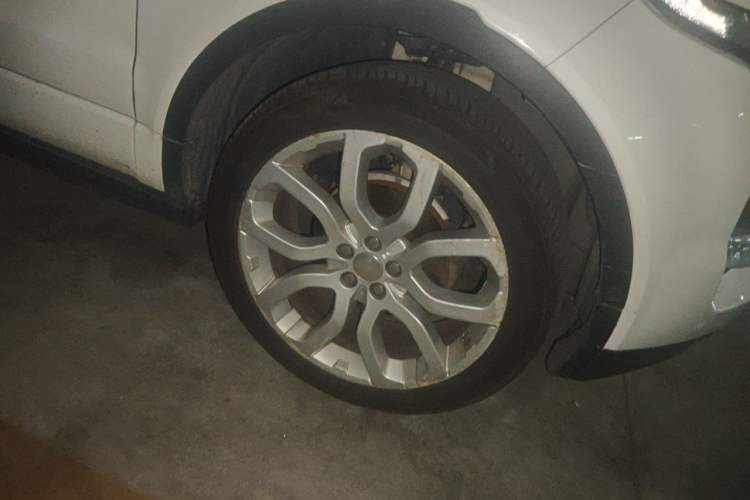 Used Land Rover Range Evoque 2014 2.0T 5-Door Ignite Edition Right Front Wheel Hub