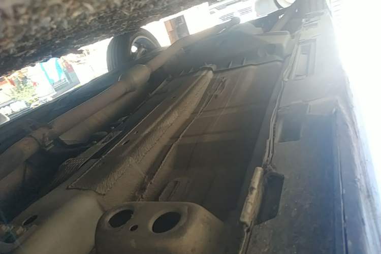 Used Land Rover Range Evoque 2014 2.0T 5-Door Ignite Edition Right Side Sill