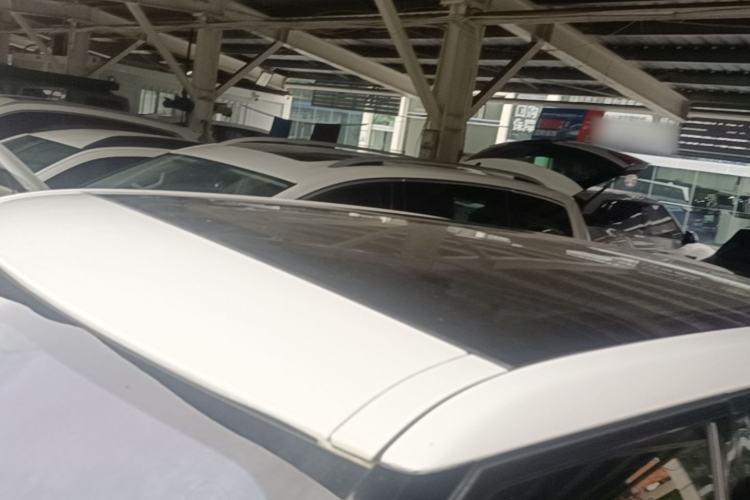 Used Land Rover Range Evoque 2014 2.0T 5-Door Luxury Edition Roof
