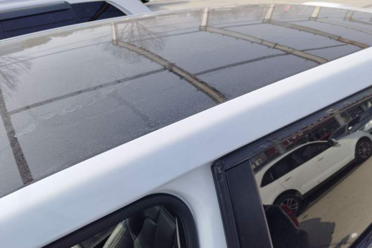 Used Land Rover Range Evoque 2014 2.0T 5-Door Ignite Edition Roof