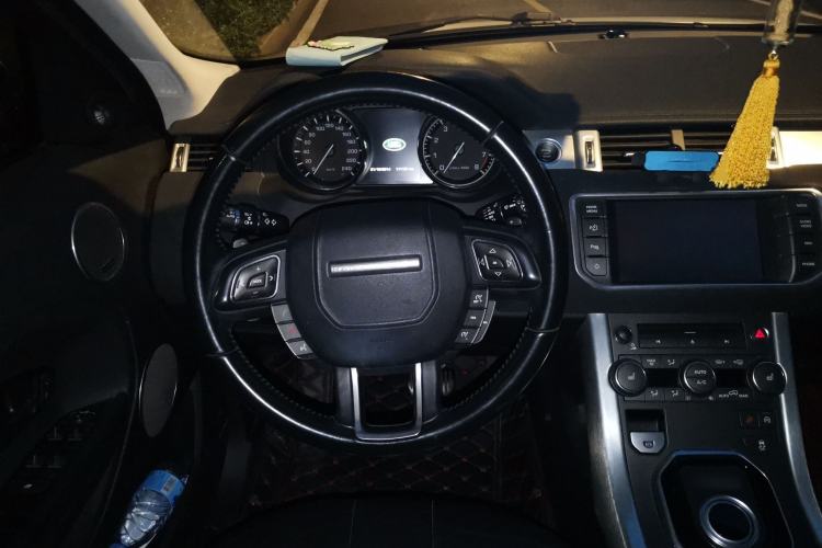 Used Land Rover Range Evoque 2014 2.0T 5-Door YAOZHEN Edition Steering Wheel