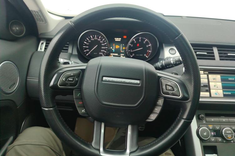 Used Land Rover Range Evoque 2014 2.0T 5-Door Ignite Edition Steering Wheel