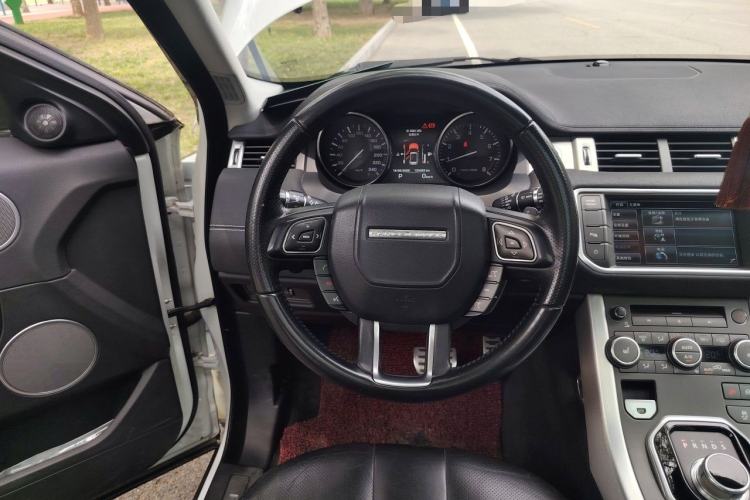 Used Land Rover Range Evoque 2014 2.0T 5-Door Ignite Edition Steering Wheel