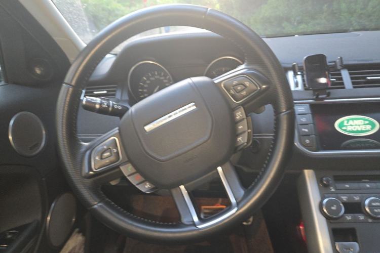 Used Land Rover Range Evoque 2014 2.0T 5-Door Ignite Edition Steering Wheel