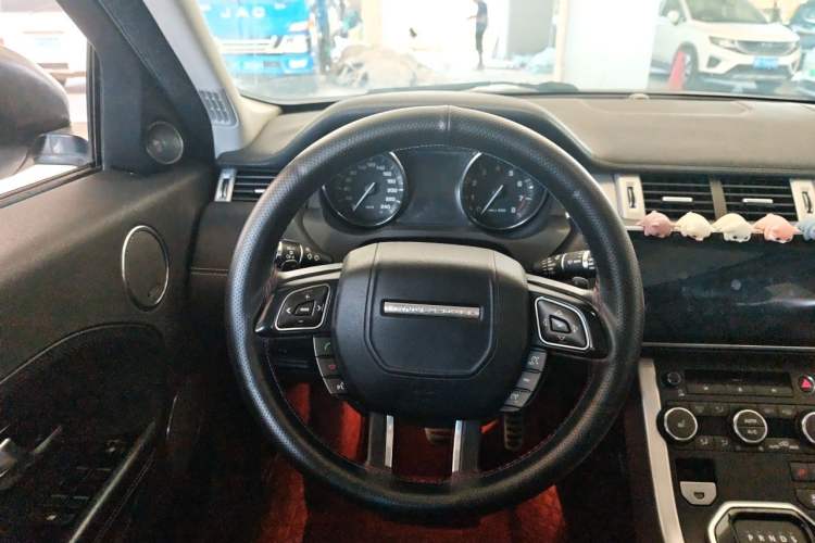 Used Land Rover Range Evoque 2014 2.0T 5-Door Ignite Edition Steering Wheel