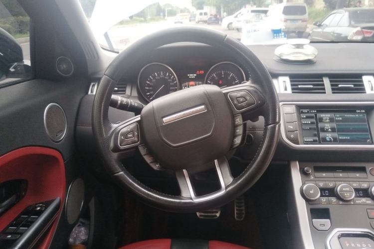 Used Land Rover Range Evoque 2014 2.0T 5-Door Ignite Edition Steering Wheel